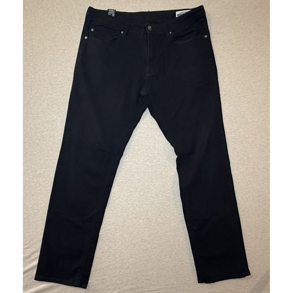 Archer. slim strech mens black pants. 34x32. comfortable casual.